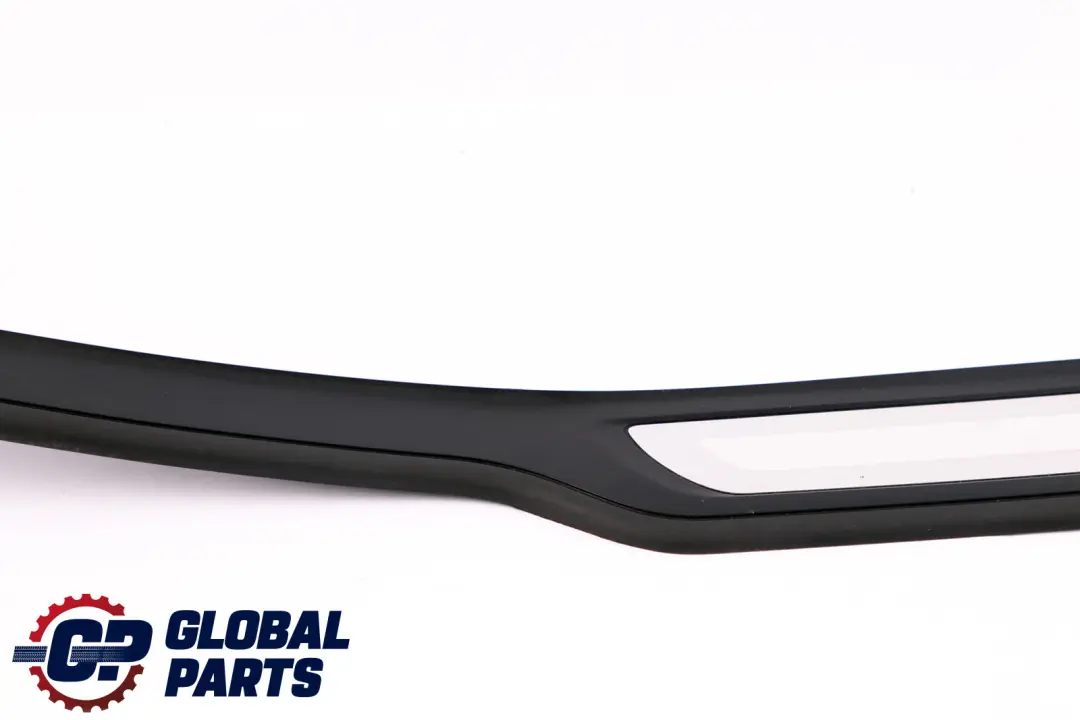Baguette De Garniture De Seuil Arrière Droite pour BMW E90 E91 LCI à propos du numéro de pièce 7269784 BMW E90 E91 LCI Baguette De Garniture De Seuil Arrière Droite - SKU 7269784 - Numéro de pièce 7269784