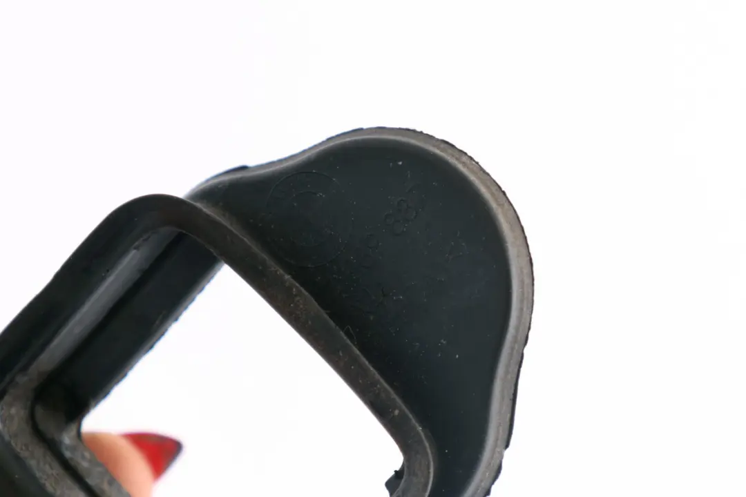 Uszczelka Ogranicznika Drzwi Lewy Przód do BMW F20 o numerze 7269887 BMW F20 Uszczelka Ogranicznika Drzwi Lewy Przód - SKU 7269887 - Numer Części 7269887