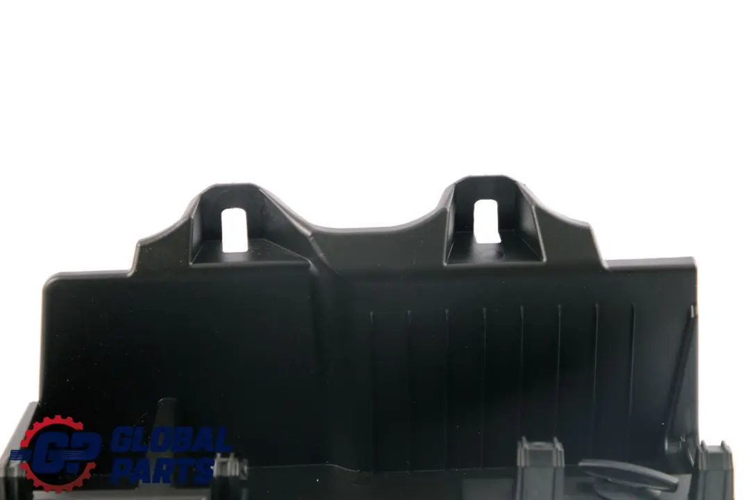 Montaggio Kit Pronto Soccorso Emergenza Box per BMW F31 con numero di parte 7269919 BMW F31 Montaggio Kit Pronto Soccorso Emergenza Box - SKU 7269919 - Numero di parte 7269919