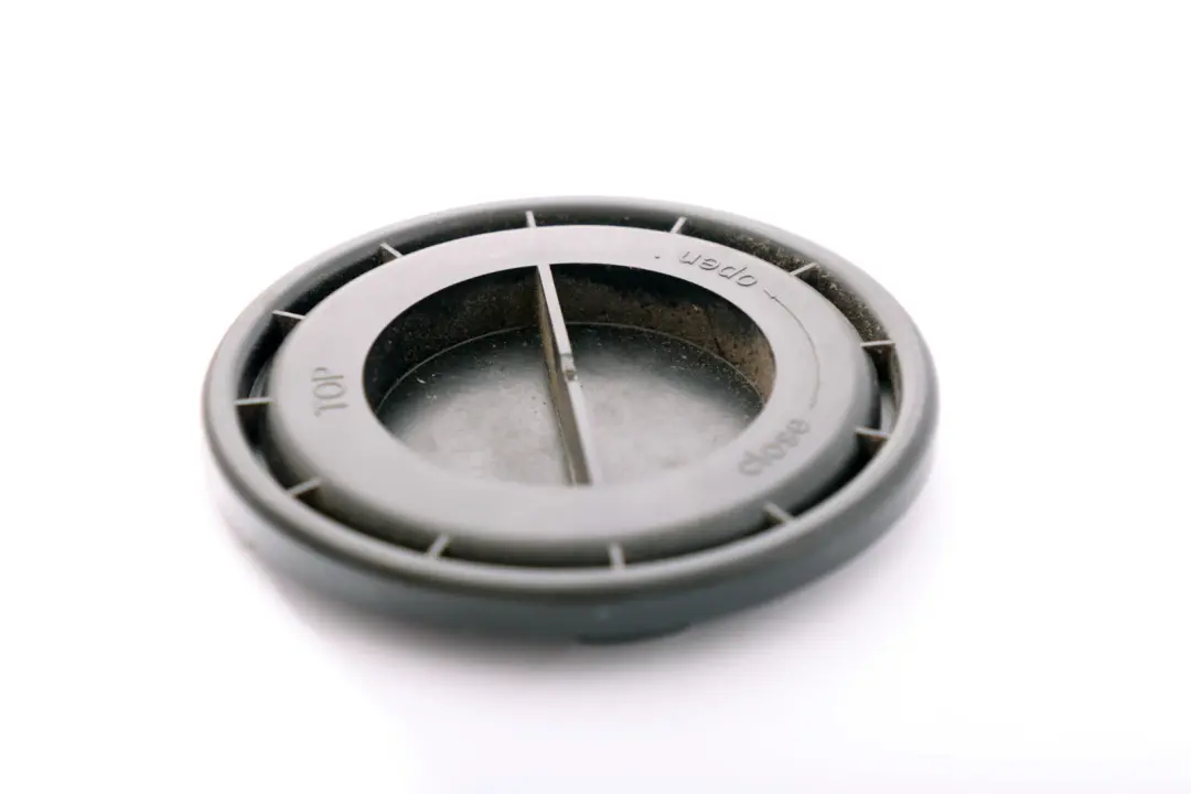 Tappo Fari Anabbaglianti 7270076 per Mini Cooper One R55 R56 R59 LCI con numero di parte 1305219144 Mini Cooper One R55 R56 R59 LCI Tappo Fari Anabbaglianti 7270076 - SKU 7270076-1 - Numero di parte 1305219144