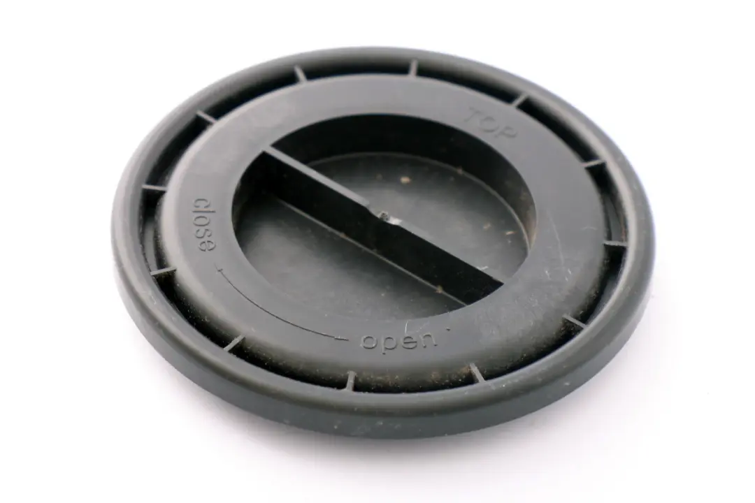 Lamp Cover Low Beam 7270076 to Mini Cooper One R55 R56 R59 LCI with Part number 1305219144 Mini Cooper One R55 R56 R59 LCI Lamp Cover Low Beam 7270076 - SKU 7270076-1 - Part number 1305219144