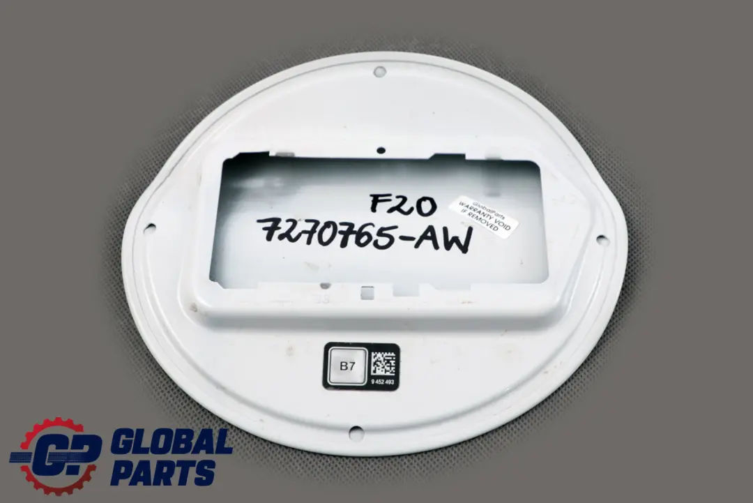 Llenado De Combustible Tapa Alpinweiss 3 para BMW F20 F20N LCI con número de pieza 7270765 BMW F20 F20N LCI Llenado De Combustible Tapa Alpinweiss 3 - SKU 7270765-AW - Número de pieza 7270765
