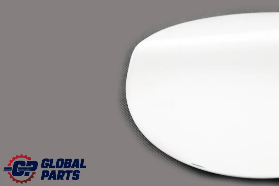 Einfüllklappe Alpinweiss 3 - 300 für BMW 1 er F20 F20N LCI mit Teilenummer 7270765 BMW 1 er F20 F20N LCI Einfüllklappe Alpinweiss 3 - 300 - SKU 7270765-AW - Teilenummer 7270765