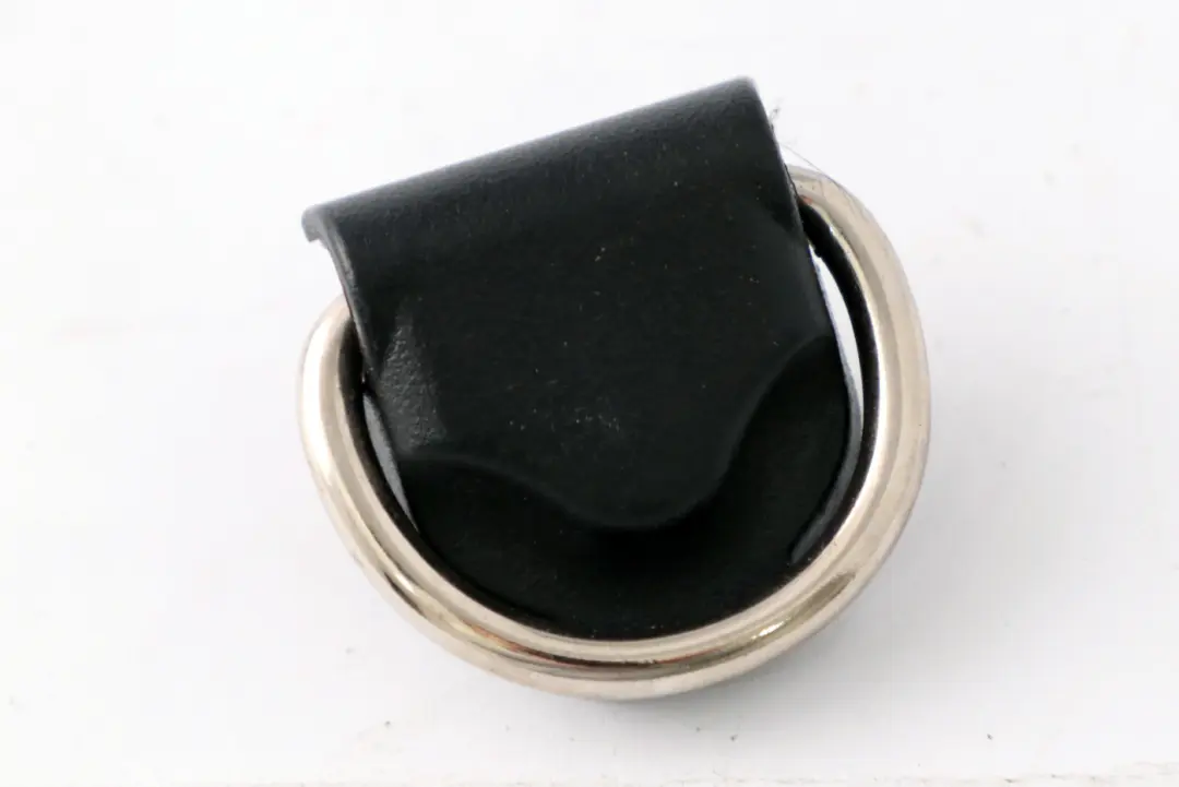 Uchwyt Mocowanie Ucho Podłogi Bagażnika do BMW F20 F21 F30 F31 F32 o numerze 7271174 BMW F20 F21 F30 F31 F32 Uchwyt Mocowanie Ucho Podłogi Bagażnika - SKU 7271174 - Numer Części 7271174