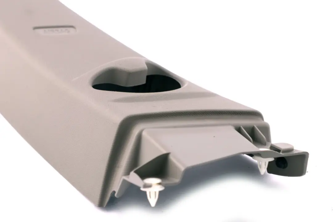 Copertura Colonncolonna Superiore Sinistra Grigio Everestgrau per BMW F21 LCI con numero di parte 7271423 BMW F21 LCI Copertura Colonncolonna Superiore Sinistra Grigio Everestgrau - SKU 7271423 - Numero di parte 7271423