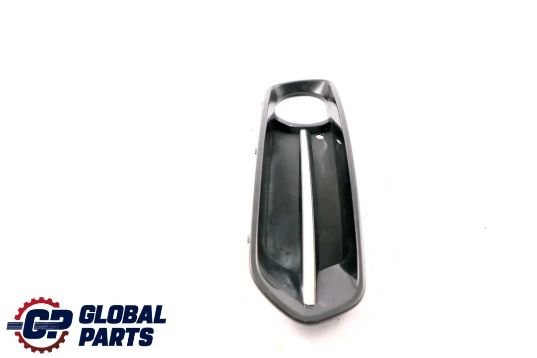 BMW F20 F21 pare-chocs avant grille fermée droite garniture sport line - SKU 7272564 - Numéro de pièce 7272564