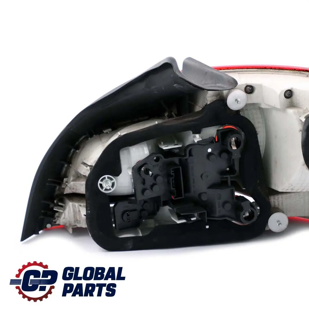 BMW 1 er E82 E88 Heckleuchte Lampe Licht Seitenwand Hinten Links - SKU 7273429 - Teilenummer 7273429