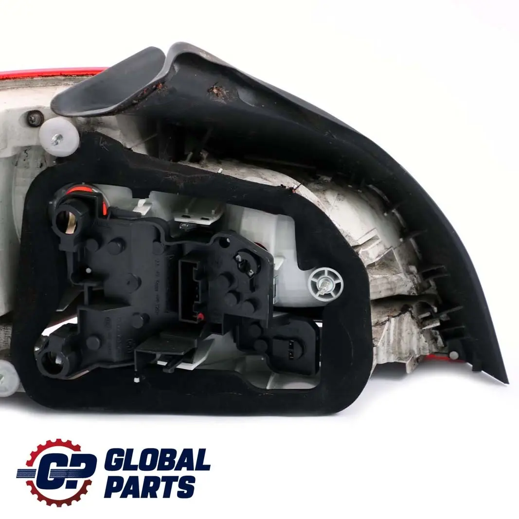 BMW E82 E88 Lampa Prawa Prawy Tył - SKU 7273430 - Numer Części 7273430
