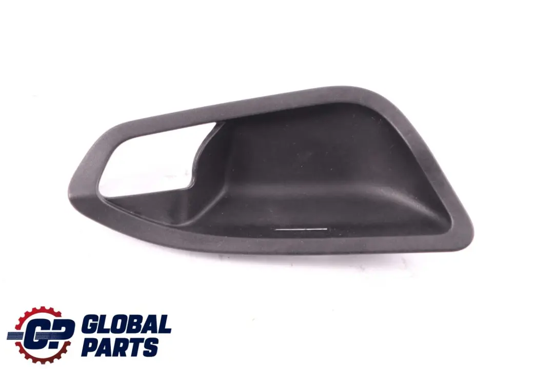 BMW 1 2 F20 F21 F22 Osłona Wnęki Klamki Wewnętrznej Prawa Czarna Jasna - SKU 7274488-1 - Numer Części 7274490