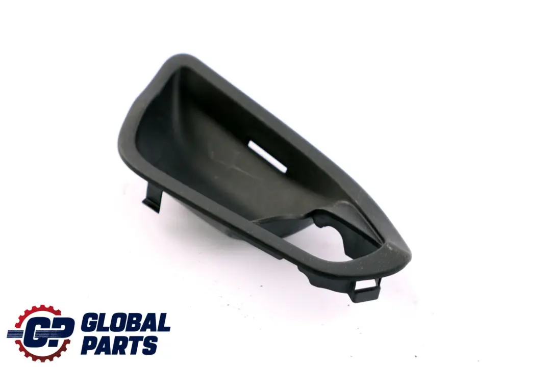 Interior Derecho Tapa Abrepuertas 7270978 para BMW F20 F21 con número de pieza 7274490 BMW F20 F21 Interior Derecho Tapa Abrepuertas 7270978 - SKU 7274490 - Número de pieza 7274490