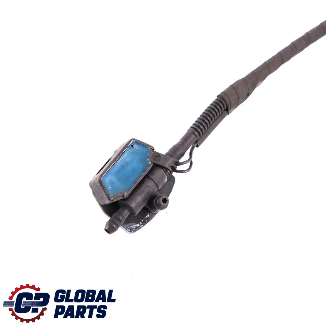 Ugello catena lavavetro per BMW F30 F80 M3 con numero di parte 7276500 BMW F30 F80 M3 Ugello catena lavavetro - SKU 7276500-1 - Numero di parte 7276500