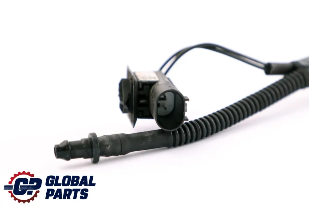 Tuyau De Lave Glace BMW F30 F31 F80 M3 Buse Chaîne Système Tuyau pour à propos du numéro de pièce 7276500 Tuyau De Lave Glace BMW F30 F31 F80 M3 Buse Chaîne Système Tuyau - SKU 7276500 - Numéro de pièce 7276500