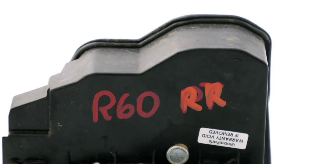 Zamek Drzwi Prawy Tył do BMW F10 F20 E60 E87 o numerze 7318418 BMW F10 F20 E60 E87 Zamek Drzwi Prawy Tył - SKU 7276686 - Numer Części 7318418