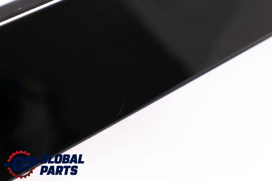 Apertura B Colonna Porta Frontale SX Nero Lucido per BMW F20 LCI con numero di parte 7276961 BMW F20 LCI Apertura B Colonna Porta Frontale SX Nero Lucido - SKU 7276961 - Numero di parte 7276961