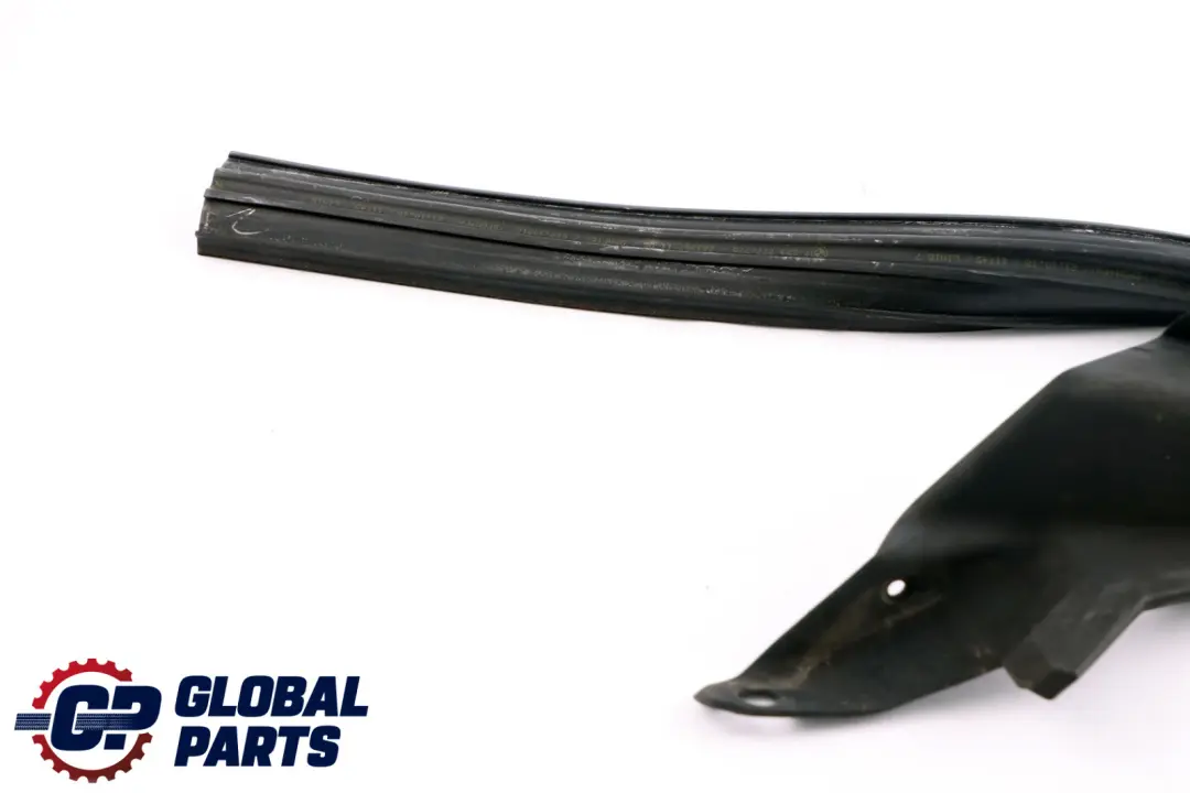 BMW 1 er E81 E82 E88 Abdichtung Spiegeldreieck Aussen Links - SKU 7279777 - Teilenummer 7279777