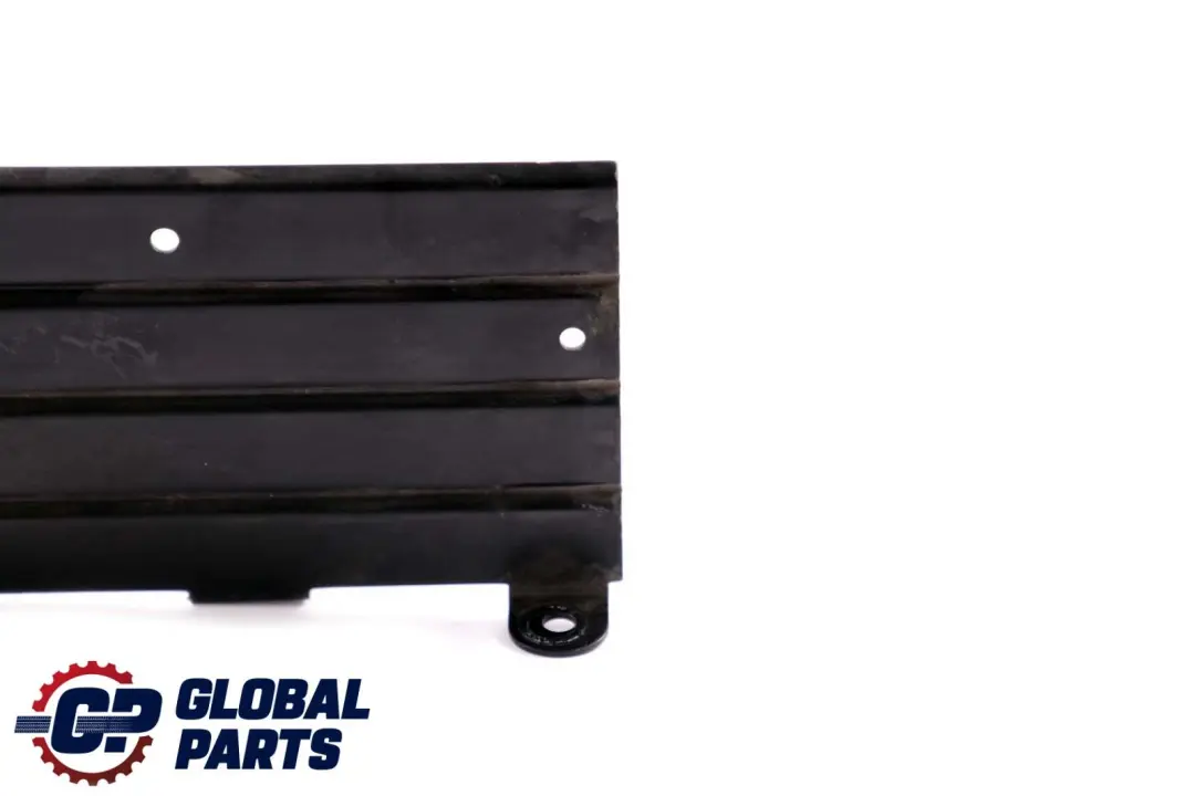 Conduite pour Carburant Plaque de Protection pour BMW E81 E87 E90 LCI à propos du numéro de pièce 7280255 BMW E81 E87 E90 LCI Conduite pour Carburant Plaque de Protection - SKU 7280255 - Numéro de pièce 7280255