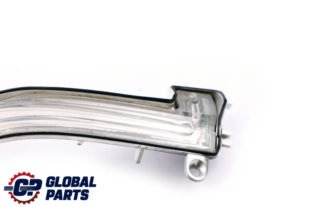 Indicateur BMW F20 F21 F22 F30 F31 Rétroviseur Auxiliaire Gauche pour à propos du numéro de pièce 7280771 Indicateur BMW F20 F21 F22 F30 F31 Rétroviseur Auxiliaire Gauche - SKU 7280771 - Numéro de pièce 7280771