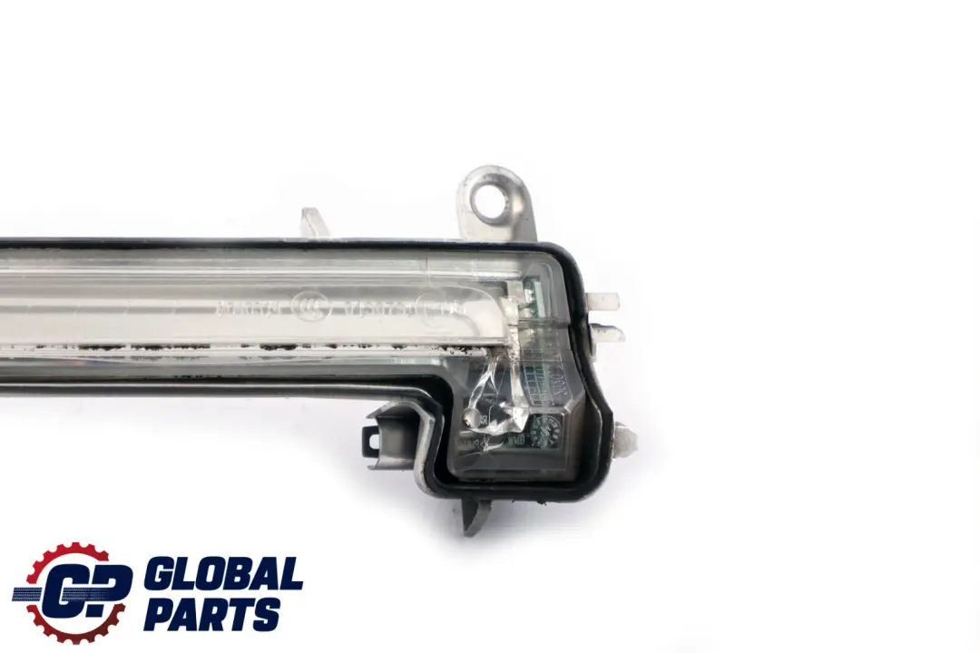 Espejo intermitente auxiliar derecho para BMW F20 F21 F22 F30 F31 con número de pieza 7280772 BMW F20 F21 F22 F30 F31 Espejo intermitente auxiliar derecho - SKU 7280772 - Número de pieza 7280772