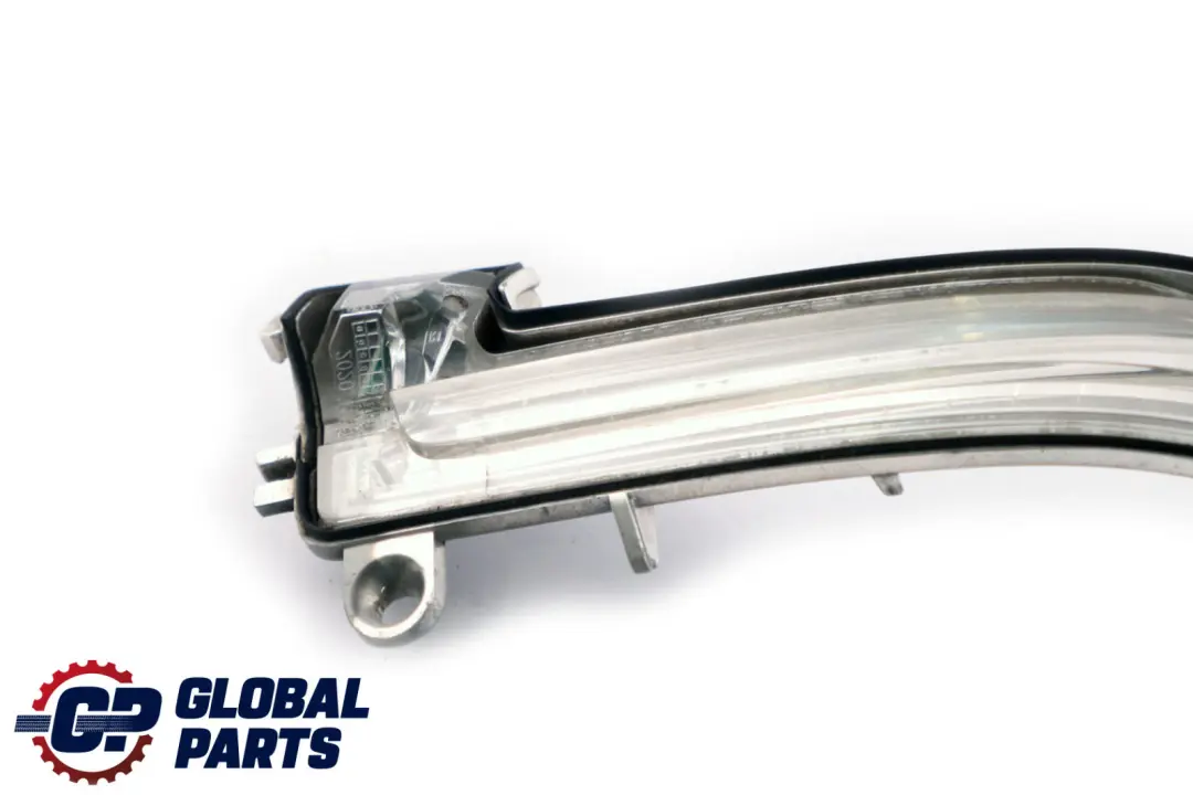 Clignotant Supplementaire Miroir Droite pour BMW F20 F21 F22 F30 F31 à propos du numéro de pièce 7280772 BMW F20 F21 F22 F30 F31 Clignotant Supplementaire Miroir Droite - SKU 7280772 - Numéro de pièce 7280772