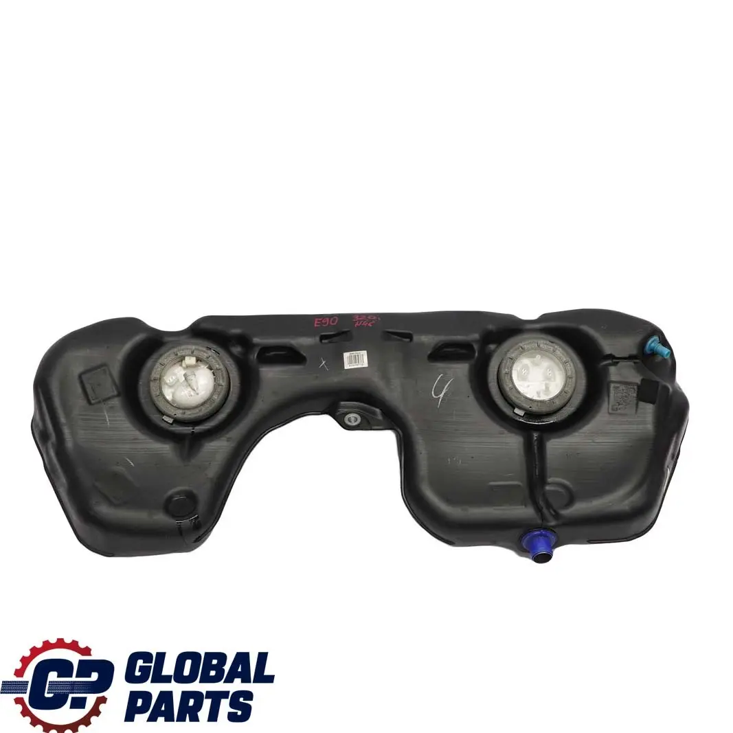 Plastic Bare Fuel Tank Petrol para BMW X1 E90 E90N E91 E92 E93 LCI con número de pieza 7283798 BMW X1 E90 E90N E91 E92 E93 LCI Plastic Bare Fuel Tank Petrol - SKU 7283798 - Número de pieza 7283798