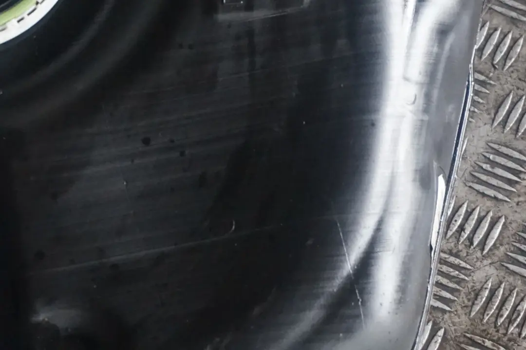 Kraftstofftank Kunststoff Diesel für BMW 3 Series E90 E91 E92 LCI mit Teilenummer 7283802 BMW 3 Series E90 E91 E92 LCI Kraftstofftank Kunststoff Diesel - SKU 7283802 - Teilenummer 7283802