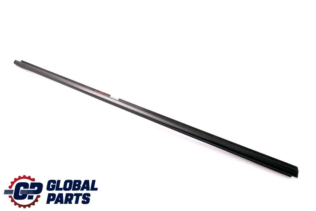 BMW F21 F22 Canal Tira de Sellado Puerta Delantera Izquierda Glanzschwarz - SKU 7284565 - Número de pieza 7284565