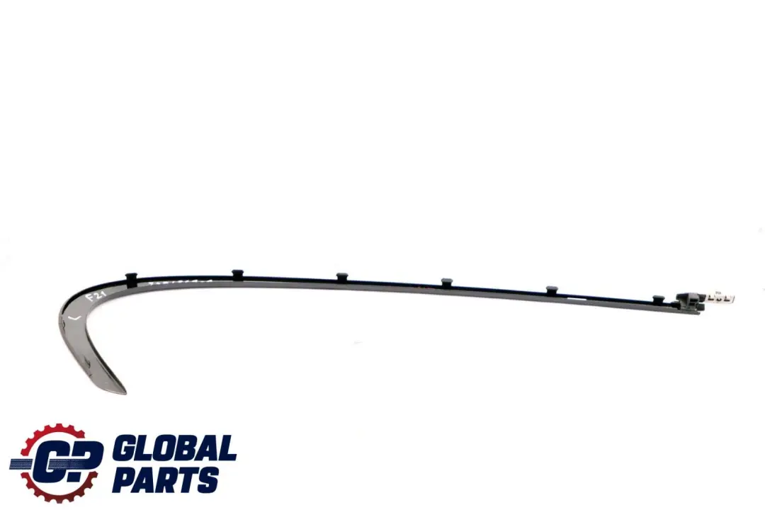 Copertura Striscia Posteriore Sinistra Finestrino Laterale Alto Lucido per BMW F21 con numero di parte 7284567 BMW F21 Copertura Striscia Posteriore Sinistra Finestrino Laterale Alto Lucido - SKU 7284567-1 - Numero di parte 7284567