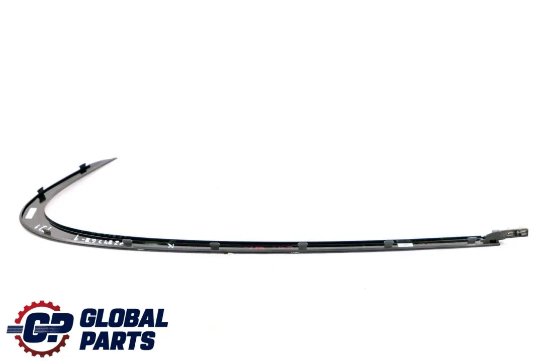Trasera Derecha Strip Cubierta Ventana Lateral Alto Brillo Glanzschwarz para BMW F21 con número de pieza 7284568 BMW F21 Trasera Derecha Strip Cubierta Ventana Lateral Alto Brillo Glanzschwarz - SKU 7284568-1 - Número de pieza 7284568