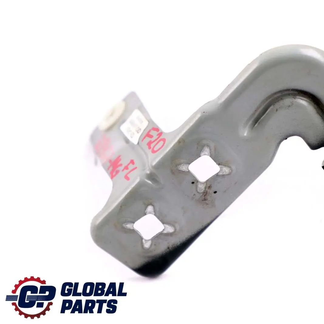 Supporto staffa laterale anteriore sinistro Mineral Grau Grey per BMW F20 F21 F22 con numero di parte 7284647 BMW F20 F21 F22 Supporto staffa laterale anteriore sinistro Mineral Grau Grey - SKU 7284647-MG - Numero di parte 7284647