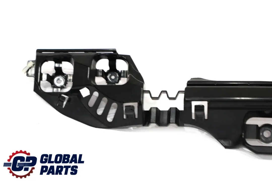 BMW F22 F23 M Sport Soporte trasero Guia de Montaje Embellecedor - SKU 7285532 - Número de pieza 7285532
