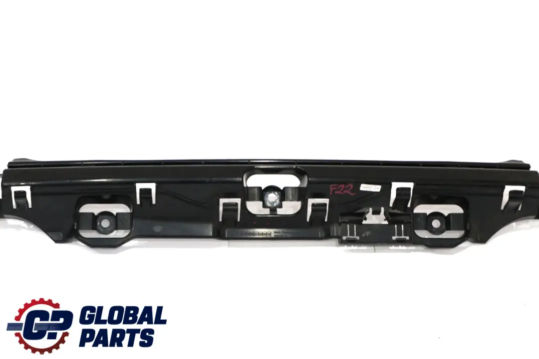 BMW F22 F23 M Sport Soporte trasero Guia de Montaje Embellecedor - SKU 7285532 - Número de pieza 7285532