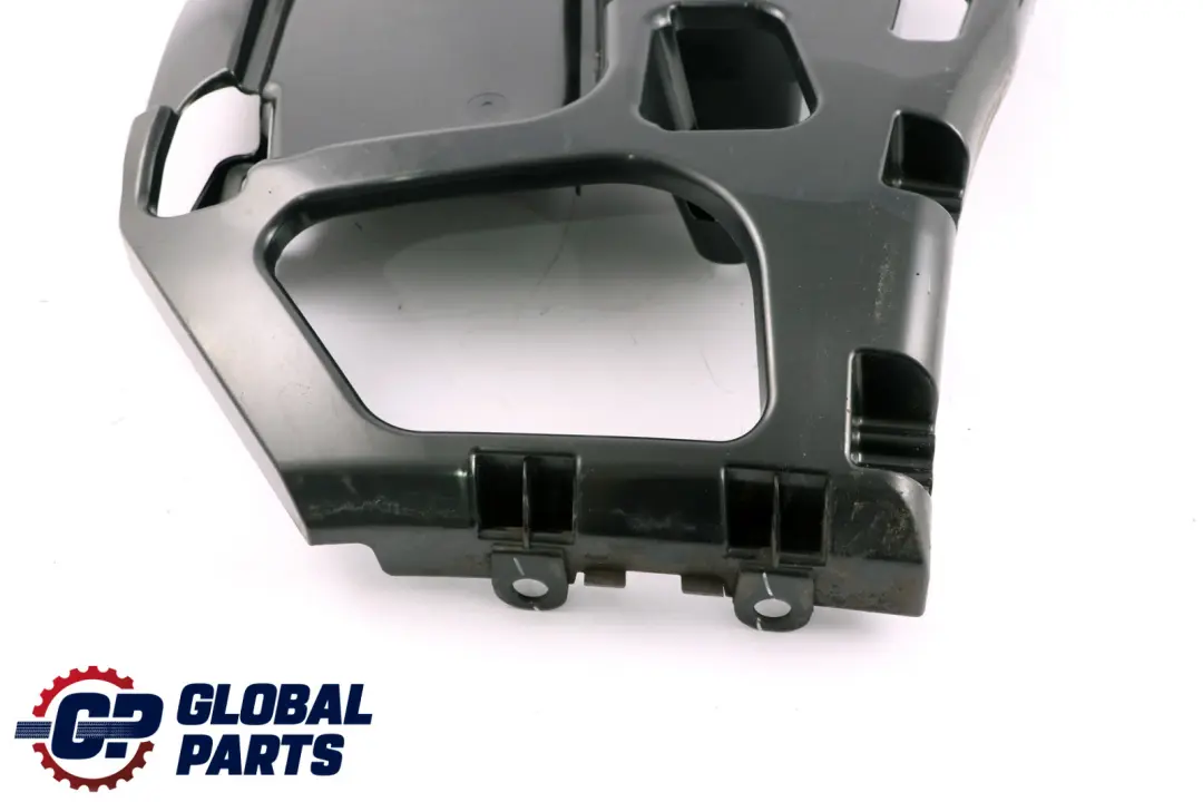 Ślizg Zderzaka Tył Prawy do BMW F22 F23 LCI o numerze 7285534 BMW F22 F23 LCI Ślizg Zderzaka Tył Prawy - SKU 7285534 - Numer Części 7285534