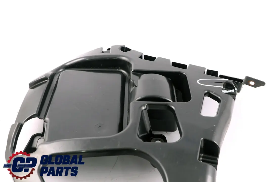 Guía Para Parachoques Trasero Lado Derecho para BMW Serie 2 F22 F23 LCI con número de pieza 7285534 BMW Serie 2 F22 F23 LCI Guía Para Parachoques Trasero Lado Derecho - SKU 7285534 - Número de pieza 7285534