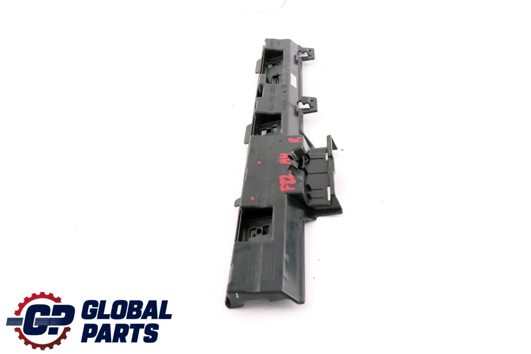 Arch Supporting Right O/S to BMW 4 Series F32 F82 M4 Cover Wheel with Part number 7285792 BMW 4 Series F32 F82 M4 Cover Wheel Arch Supporting Right O/S - SKU 7285792 - Part number 7285792