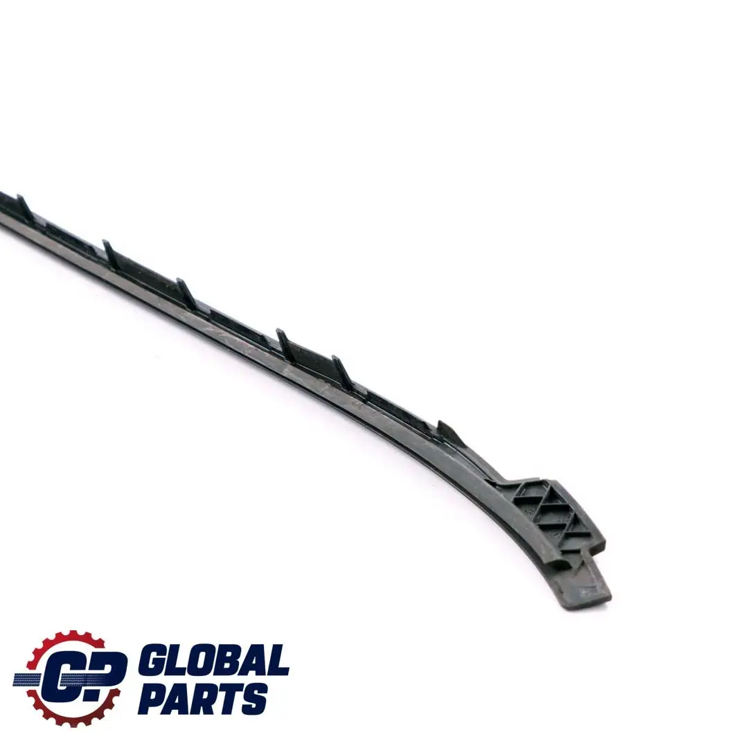 BMW F32 F82 M4 Delantero Derecho Parabrisas Moldura de goteo Trim - SKU 7285928 - Número de pieza 7285928