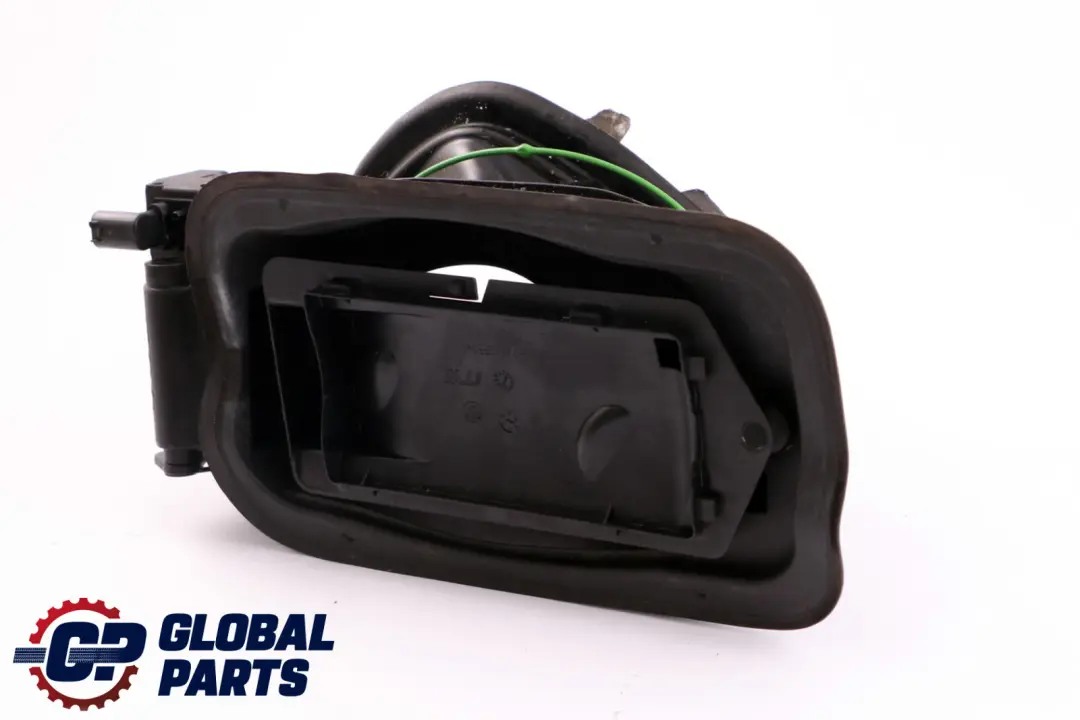 BMW F22 F22N LCI Tapa de la tapa del depósito de combustible Carcasa - SKU 7286043 - Número de pieza 7286043