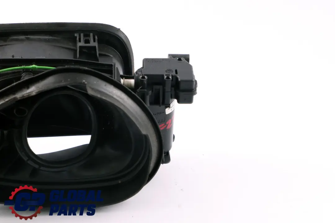 BMW F22 F22N LCI Couvercle de trappe à essence Pot Mount Housing - SKU 7286043 - Numéro de pièce 7286043