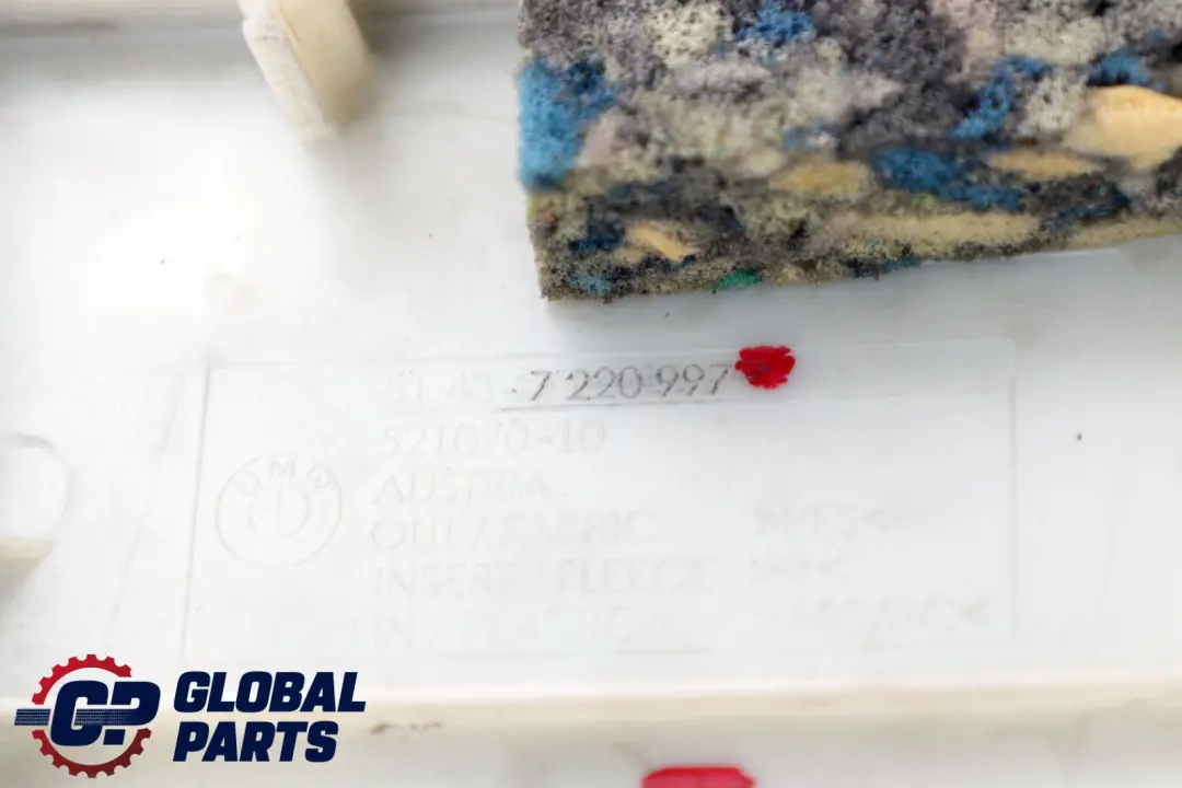 Blende B Säule Oben Links EVERESTGRAU Grau 7220997 für BMW 3 er F30 F80 M3 mit Teilenummer 7288215 BMW 3 er F30 F80 M3 Blende B Säule Oben Links EVERESTGRAU Grau 7220997 - SKU 7288215 - Teilenummer 7288215