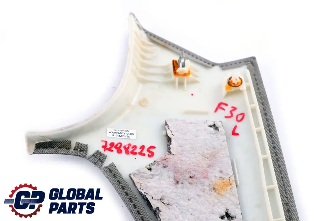 Panel Columna C Cubierta Izquierda Everestgrau Gris 7221003 para BMW F30 con número de pieza 7288225 BMW F30 Panel Columna C Cubierta Izquierda Everestgrau Gris 7221003 - SKU 7288225 - Número de pieza 7288225