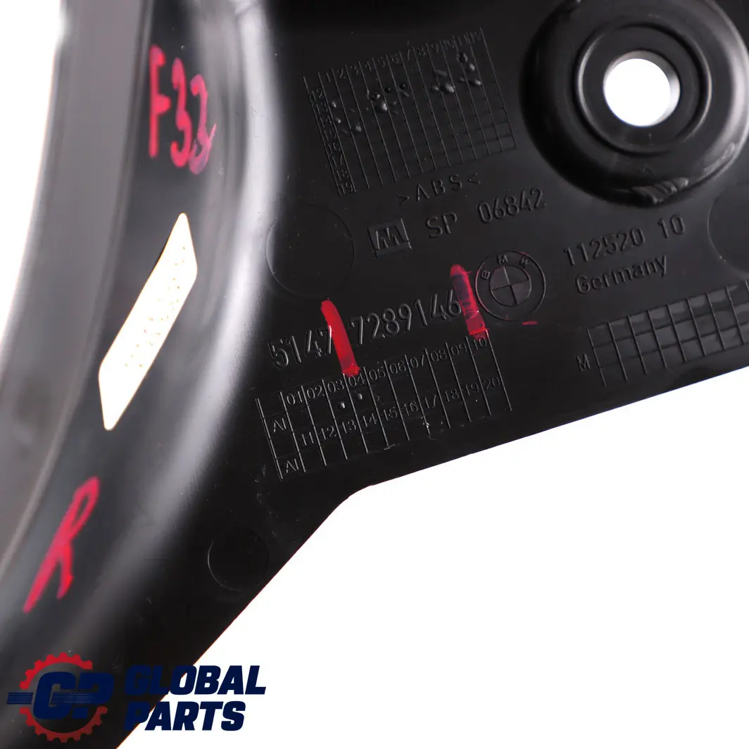 Embellecedor Borde Carga Exterior Derecho Piso Maletero para BMW F33 F83 M4 con número de pieza 7289146 BMW F33 F83 M4 Embellecedor Borde Carga Exterior Derecho Piso Maletero - SKU 7289146 - Número de pieza 7289146