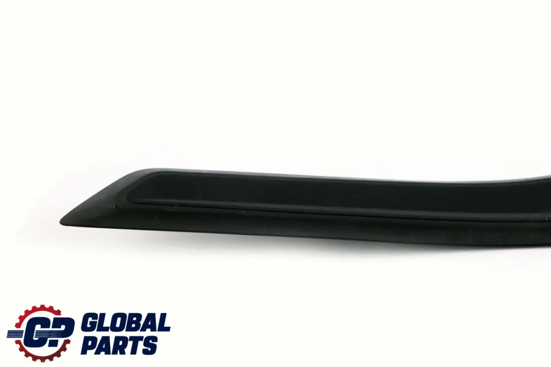 Tapa Tira Entrada Interior Trasera Izquierda Cromo para BMW F30 F31 con número de pieza 7289225 BMW F30 F31 Tapa Tira Entrada Interior Trasera Izquierda Cromo - SKU 7289225 - Número de pieza 7289225