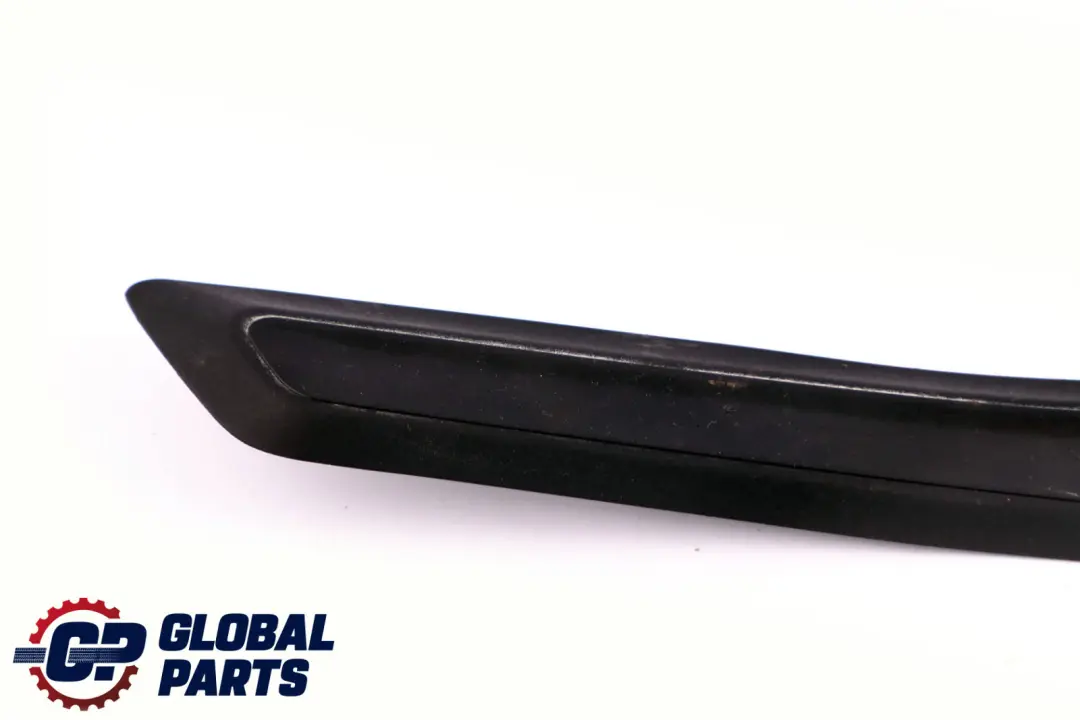 Copertura Striscia Ingresso Interno Posteriore Destro per BMW F30 F31 LCI con numero di parte 7289226 BMW F30 F31 LCI Copertura Striscia Ingresso Interno Posteriore Destro - SKU 7289226 - Numero di parte 7289226