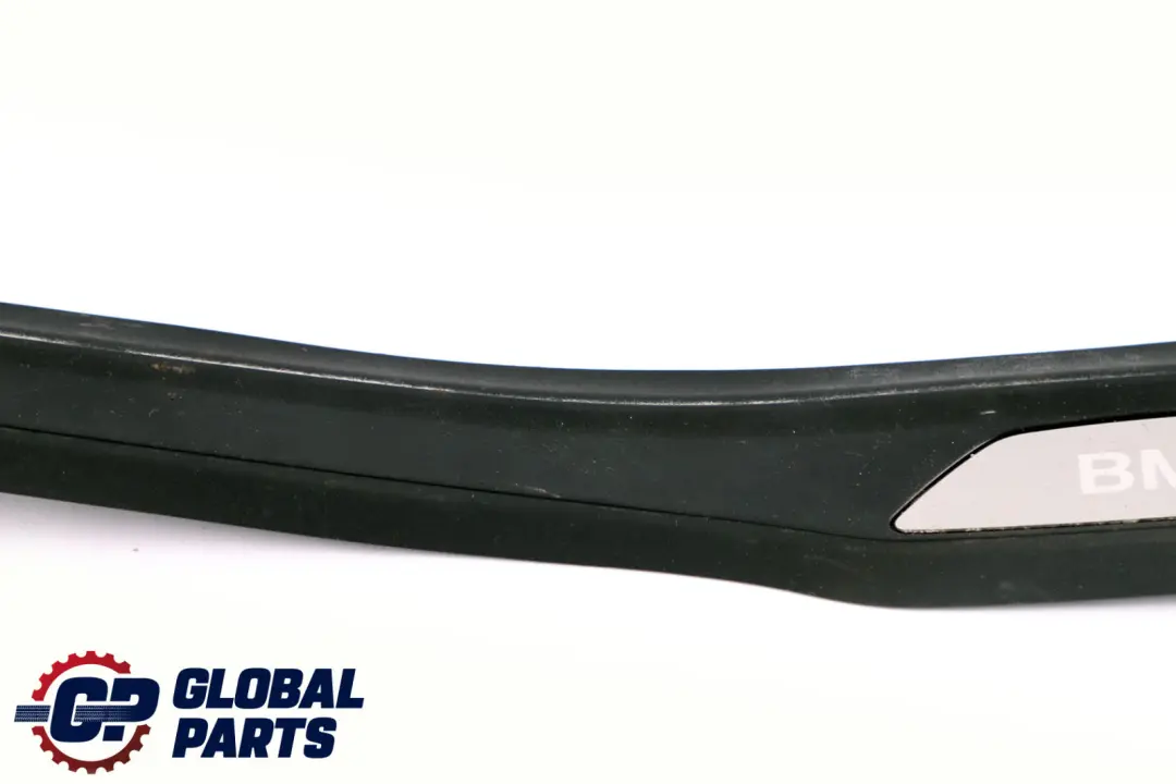 Tapa Entrada Interior Trasera Derecha para BMW F30 F31 LCI con número de pieza 7289226 BMW F30 F31 LCI Tapa Entrada Interior Trasera Derecha - SKU 7289226 - Número de pieza 7289226