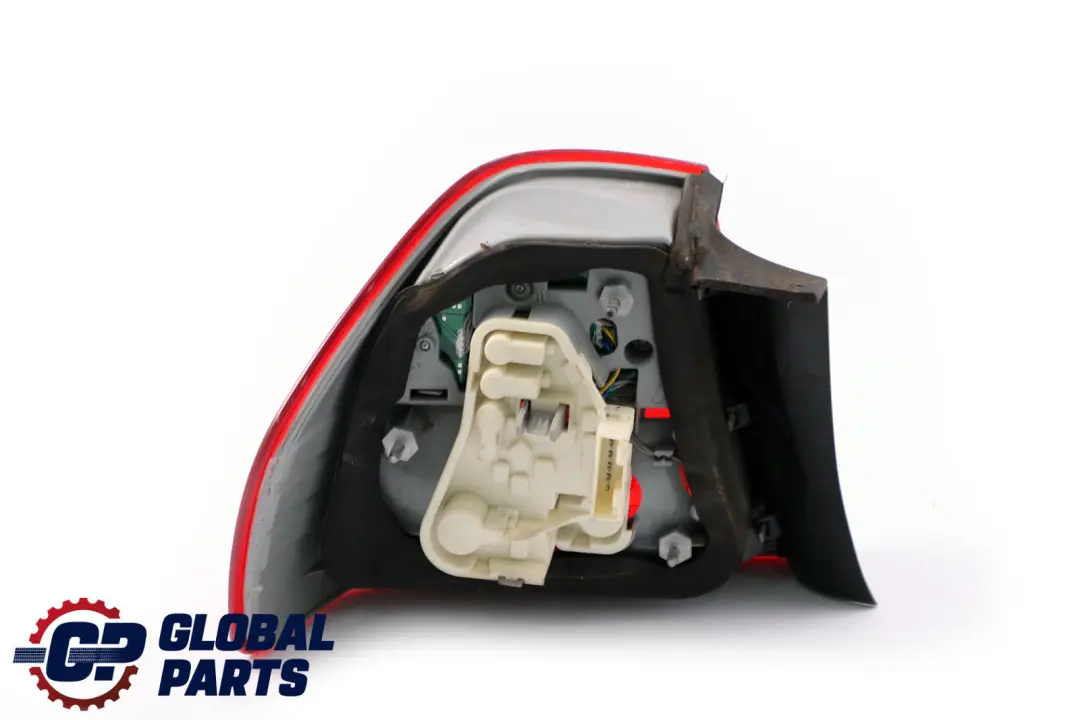 Lamp Light In The Side Panel Right O/S to BMW 3 Series E90 LCI E90N Rear with Part number 7289426 BMW 3 Series E90 LCI E90N Rear Lamp Light In The Side Panel Right O/S - SKU 7289426-TAIWAN - Part number 7289426