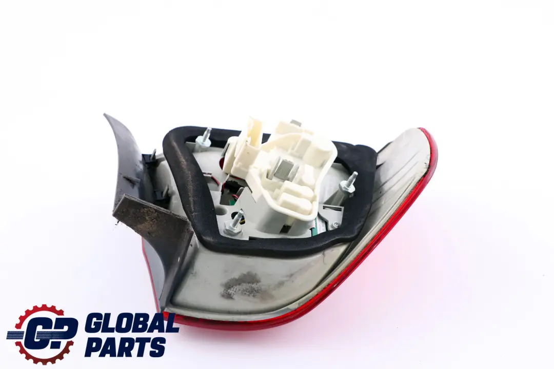BMW 3 er E90 LCI E90N Rücklicht in der Seitenwand Rechts - SKU 7289426 - Teilenummer 7289426