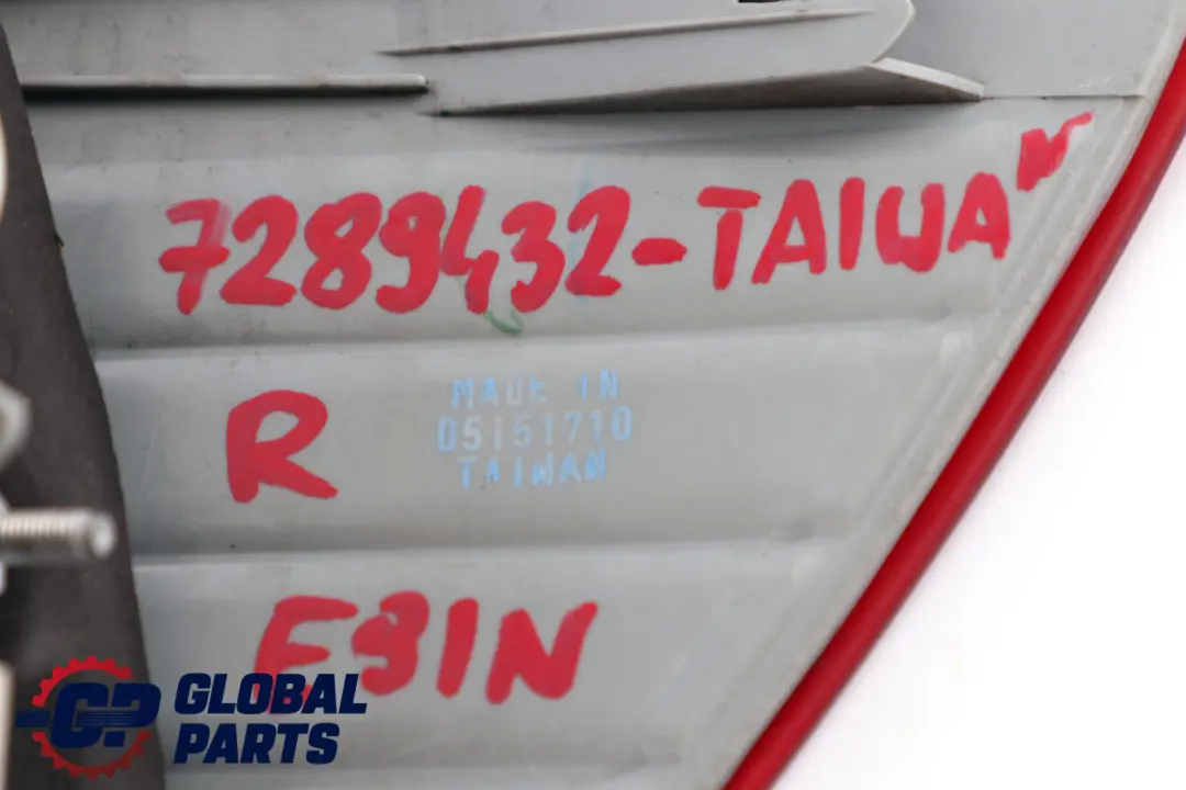 Light Lamp In The Side Panel Right O/S to BMW 3 Series E91 LCI Rear with Part number 7289432 BMW 3 Series E91 LCI Rear Light Lamp In The Side Panel Right O/S - SKU 7289432-TAIWAN - Part number 7289432