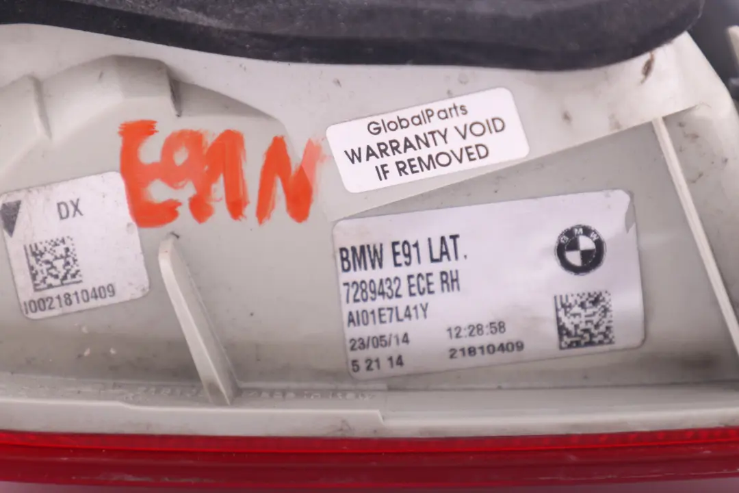 Rücklicht Lampe Im Seitenteil Außen Rechts für BMW E91 LCI mit Teilenummer 7289432 BMW E91 LCI Rücklicht Lampe Im Seitenteil Außen Rechts - SKU 7289432 - Teilenummer 7289432