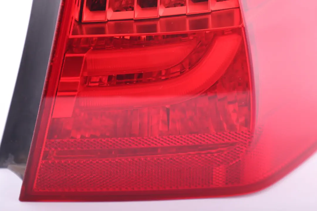 BMW E91 LCI lift Lampa Prawy Tył - SKU 7289432 - Numer Części 7289432