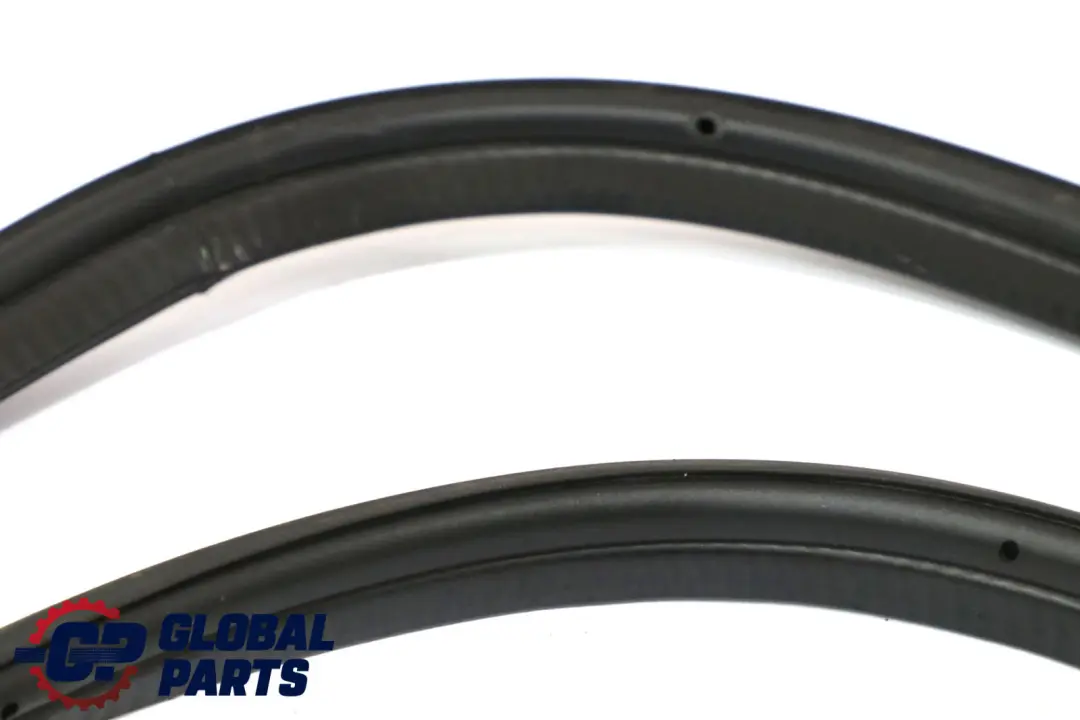 Gasket Seal Trunk Lid Sealing Rubber 7255635 to BMW 3 Series F30 F80 M3 with Part number 7292307 BMW 3 Series F30 F80 M3 Gasket Seal Trunk Lid Sealing Rubber 7255635 - SKU 7292307 - Part number 7292307