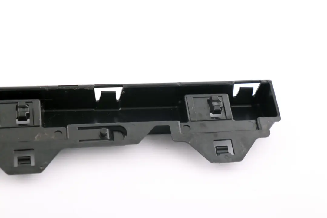 Soporte De Montaje De La Tira De Sujecion L3 Izquierda 7240915 para BMW F20 con número de pieza 7293555 BMW F20 Soporte De Montaje De La Tira De Sujecion L3 Izquierda 7240915 - SKU 7293555-1 - Número de pieza 7293555